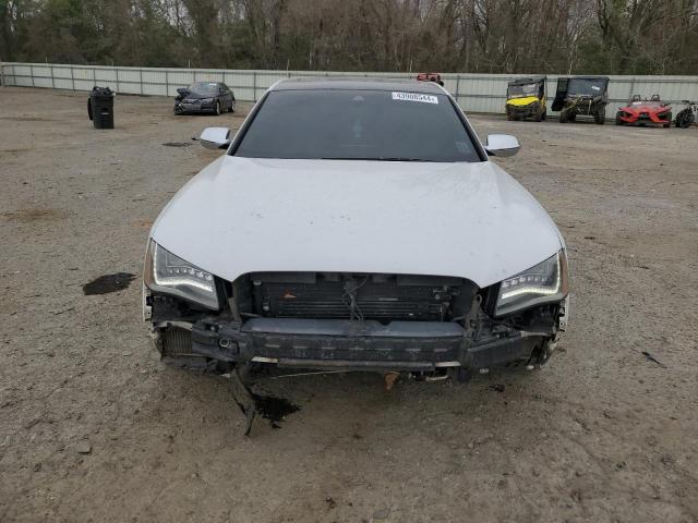Photo 5 from auction – 2013 AUDI S8 QUATTRO with VIN WAUD2AFD2DN029131