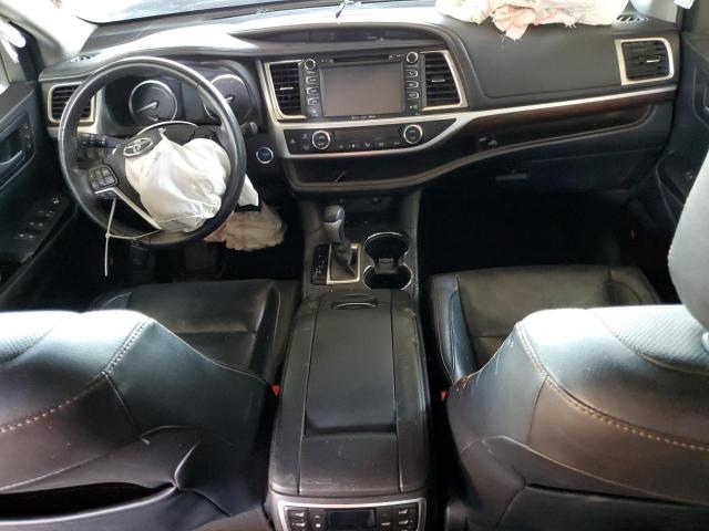 Photo 8 from auction – 2016 TOYOTA HIGHLANDER with VIN 5TDDCRFH9GS019194