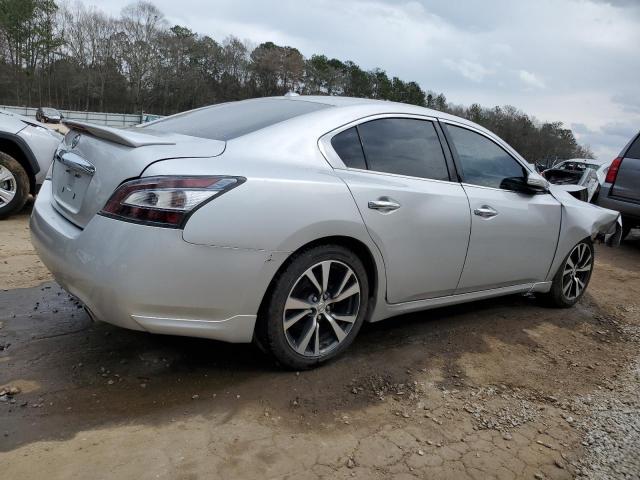 Photo 3 from auction – 2012 NISSAN MAXIMA with VIN 1N4AA5AP1CC843868
