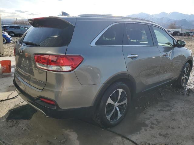 Photo 3 from auction – 2017 KIA SORENTO EX with VIN 5XYPHDA55HG336967