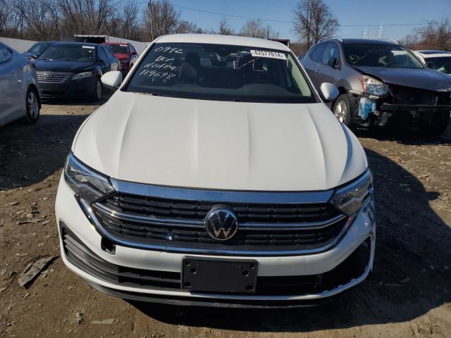 Photo 5 from auction – 2024 VOLKSWAGEN JETTA S with VIN 3VW5M7BU2RM010992