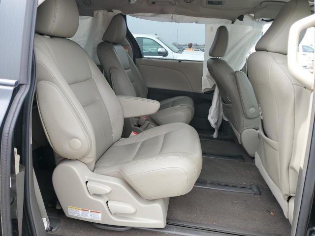 Photo 10 from auction – 2017 TOYOTA SIENNA XLE with VIN 5TDDZ3DC4HS159478
