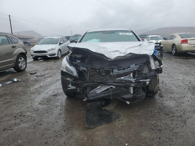 Photo 5 from auction – 2016 HYUNDAI SONATA SE with VIN 5NPE24AF4GH366535