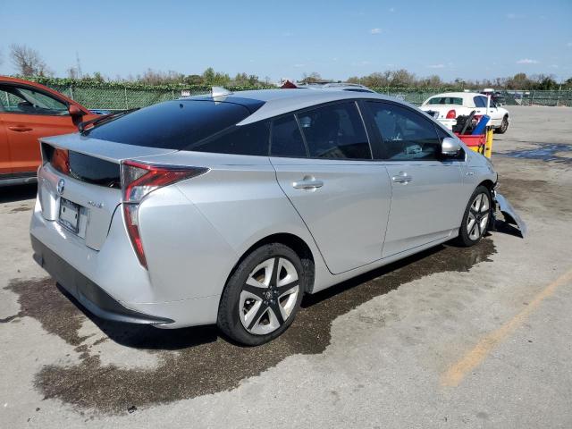 Photo 3 from auction – 2016 TOYOTA PRIUS with VIN JTDKARFU2G3020411
