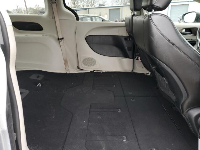 Photo 10 from auction – 2020 CHRYSLER VOYAGER LX with VIN 2C4RC1DG2LR164355