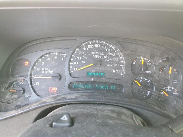Photo 9 from auction – 2005 CHEVROLET SILV2500 4 with VIN 1GCHK29U95E160273
