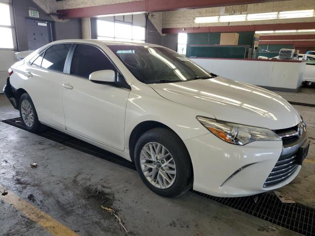 Photo 4 from auction – 2017 TOYOTA CAMRY LE with VIN 4T1BF1FK7HU374143