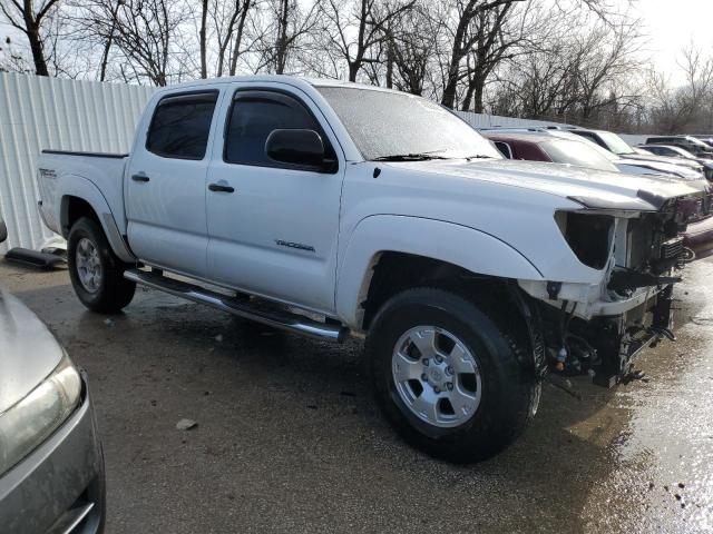 Photo 4 from auction – 2013 TOYOTA TACOMA DOU with VIN 3TMLU4EN2DM117241