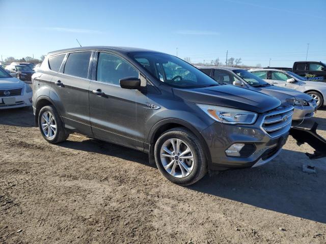 Photo 4 from auction – 2017 FORD ESCAPE SE with VIN 1FMCU9GD9HUA14638