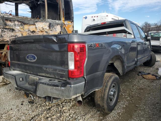 Photo 3 from auction – 2017 FORD F250 with VIN 1FT7W2B65HEB13452