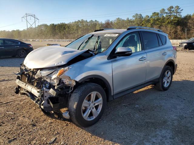 TOYOTA RAV4 XLE 2014 with VIN 2T3WFREVXEW081478 - Photo from auction