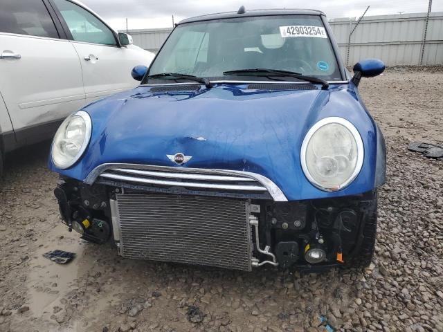 Foto 5 de la subasta – 2006 MINI COOPER con VIN WMWRF33576TF63942