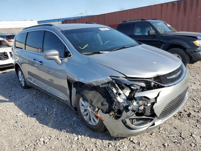 Photo 4 from auction – 2017 CHRYSLER PACIFICA T with VIN 2C4RC1BG4HR526308