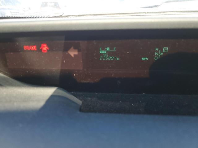 Photo 9 from auction – 2005 TOYOTA PRIUS with VIN JTDKB20U357006682