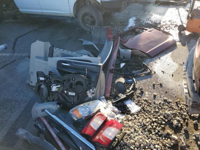 Photo 13 from auction – 2014 CHRYSLER TOWN & COU with VIN 2C4RC1BGXER292218