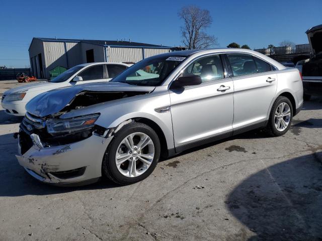 FORD TAURUS SE 2015 with VIN 1FAHP2D82FG203326 - Photo from auction
