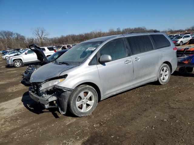 Photo 1 from auction – 2012 TOYOTA SIENNA LE with VIN 5TDKK3DC9CS198555