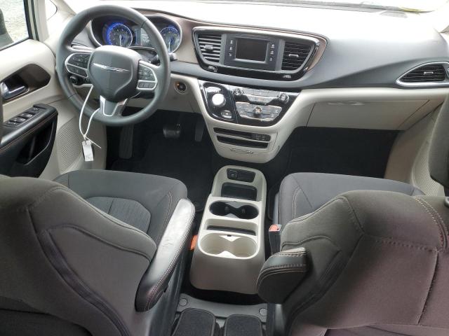 Photo 8 from auction – 2017 CHRYSLER PACIFICA L with VIN 2C4RC1CG6HR571491