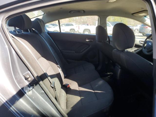 Photo 10 from auction – 2016 KIA FORTE LX with VIN KNAFK4A65G5497233