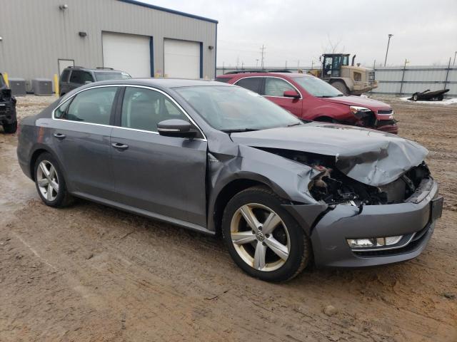 Photo 4 from auction – 2015 VOLKSWAGEN PASSAT S with VIN 1VWAT7A3XFC113228