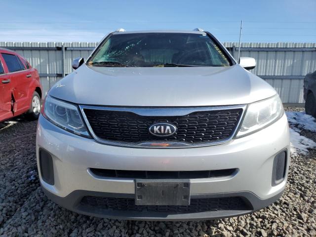 Photo 5 from auction – 2015 KIA SORENTO LX with VIN 5XYKTDA78FG605664