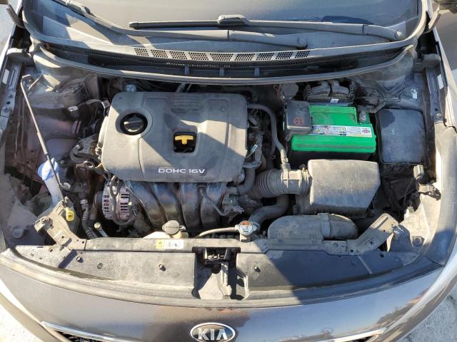 Photo 11 from auction – 2017 KIA FORTE LX with VIN 3KPFK4A74HE046196