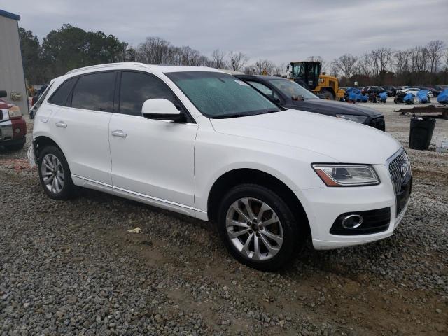 Photo 4 from auction – 2016 AUDI Q5 PREMIUM with VIN WA1C2AFP9GA046684