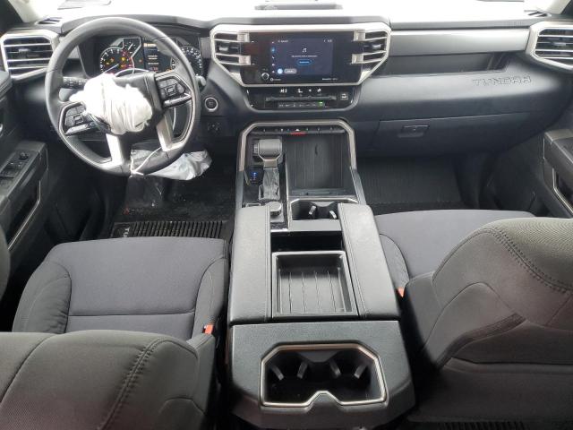 Photo 8 from auction – 2022 TOYOTA TUNDRA DOU with VIN 5TFLA5DA8NX040254