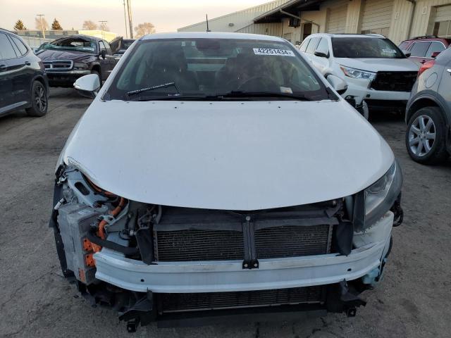 Photo 5 from auction – 2015 CHEVROLET VOLT with VIN 1G1RB6E46FU109203