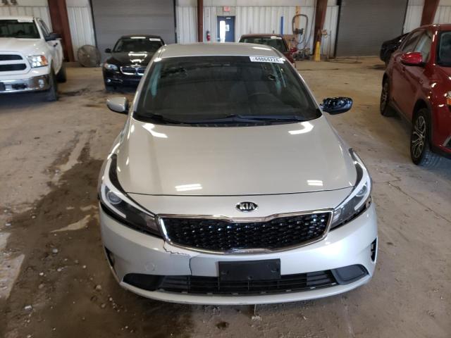 Photo 5 from auction – 2017 KIA FORTE LX with VIN 3KPFL4A76HE125866