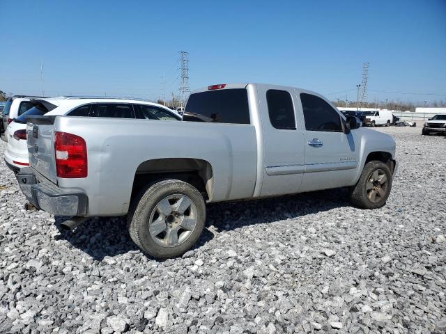 Photo 3 from auction – 2011 CHEVROLET SILVERADO with VIN 1GCRCSE0XBZ160968