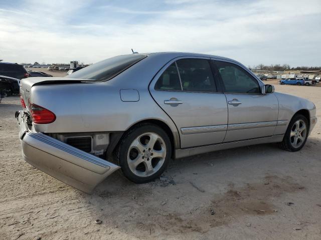 Photo 3 from auction – 2002 MERCEDES-BENZ E 320 4MAT with VIN WDBJF82J92X069821