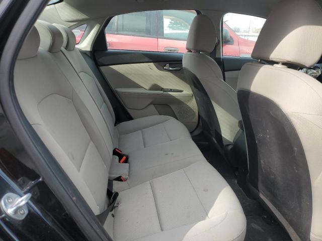Photo 10 from auction – 2019 KIA FORTE FE with VIN 3KPF24AD2KE058599