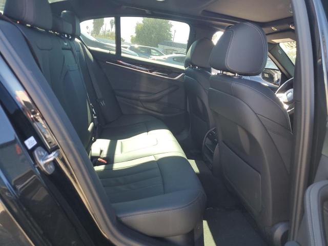 Photo 10 from auction – 2023 BMW 530E with VIN WBA13AG02PCM40444