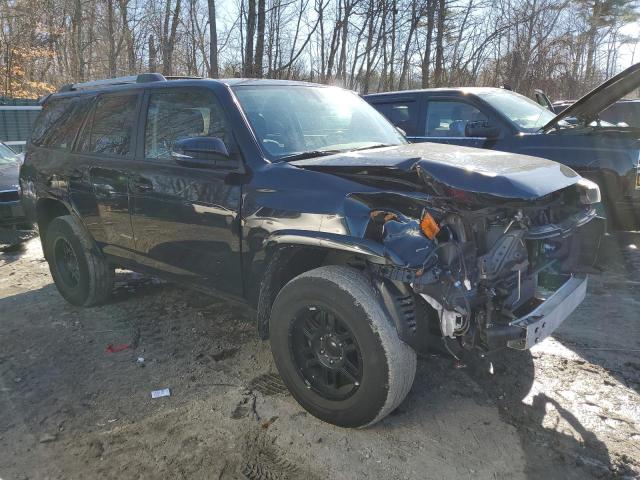 Photo 4 from auction – 2019 TOYOTA 4RUNNER SR with VIN JTEBU5JR9K5632780