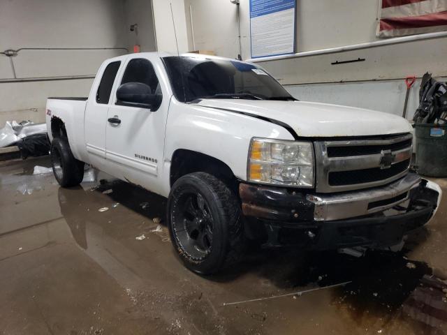 Photo 4 from auction – 2011 CHEVROLET SILVERADO with VIN 1GCRKSE3XBZ423554