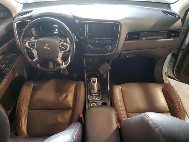 Photo 8 from auction – 2018 MITSUBISHI OUTLANDER with VIN JA4J24A58JZ031665