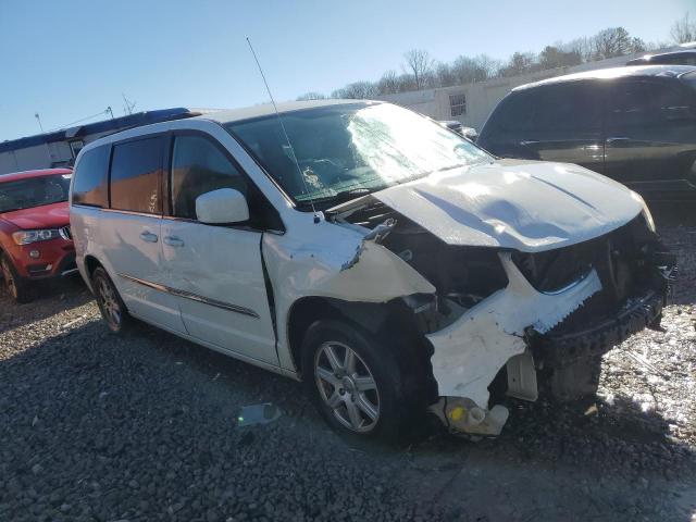 Photo 4 from auction – 2013 CHRYSLER TOWN & COU with VIN 2C4RC1BG9DR526041