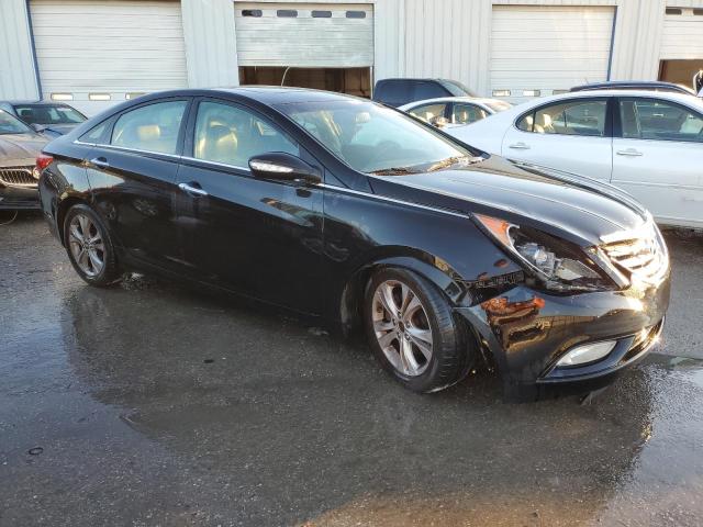 Photo 4 from auction – 2011 HYUNDAI SONATA SE with VIN 5NPEC4AC9BH074374