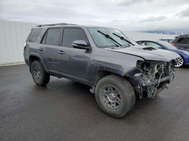Photo 4 from auction – 2020 TOYOTA 4RUNNER SR with VIN JTEBU5JR3L5748963