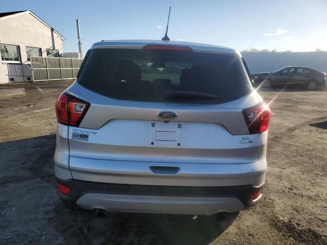 Photo 6 from auction – 2019 FORD ESCAPE SE with VIN 1FMCU9GD8KUB42067
