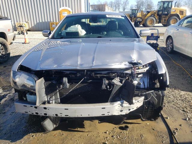 Photo 5 from auction – 2018 CHRYSLER 300 S with VIN 2C3CCABG5JH214391