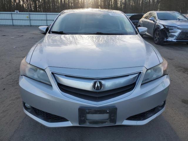 Photo 5 from auction – 2013 ACURA ILX 20 TEC with VIN 19VDE1F76DE008428