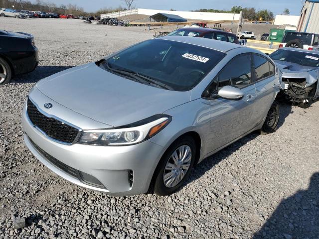 Zdjęcie 1 z aukcji – 2017 KIA FORTE LX z VIN 3KPFK4A72HE047671