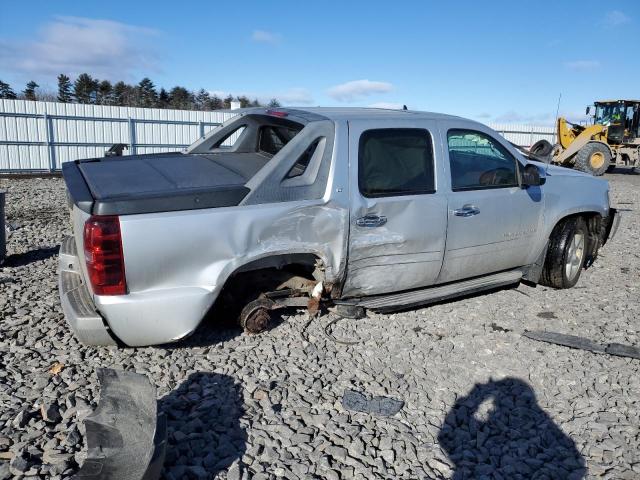 Photo 3 from auction – 2012 CHEVROLET AVALANCHE with VIN 3GNTKFE7XCG207986