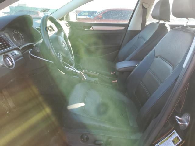 Photo 7 from auction – 2015 VOLKSWAGEN PASSAT S with VIN 1VWAS7A39FC116821