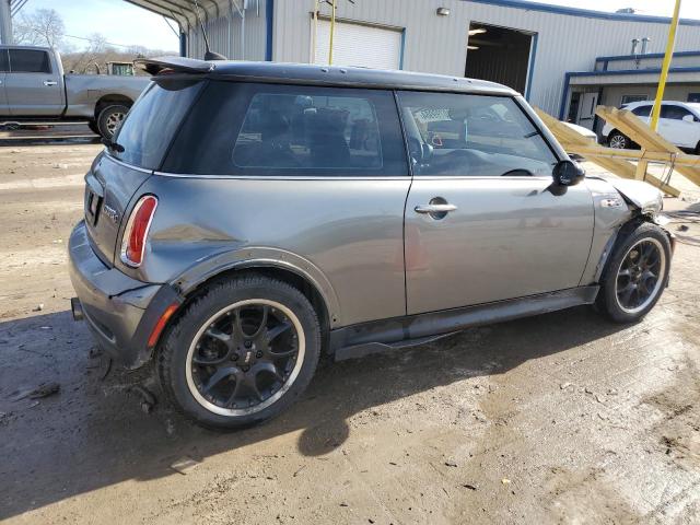 Photo 3 from auction – 2005 MINI COOPER S with VIN WMWRE33485TD97312