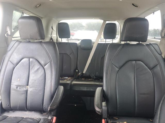 Photo 10 from auction – 2018 CHRYSLER PACIFICA T with VIN 2C4RC1BGXJR149327
