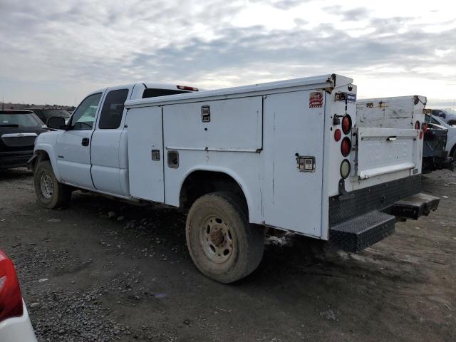 Photo 2 from auction – 2005 CHEVROLET SILVERADO with VIN 1GBHK39G05E294092