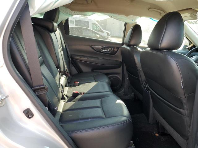 Photo 11 from auction – 2018 NISSAN ROGUE S with VIN 5N1AT2MT0JC711222